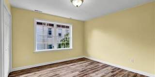 220 Alder Street Gallery 4