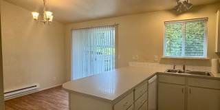 Silverdale - Chico Way neighborhood 3 bedroom duplex now available Gallery 11