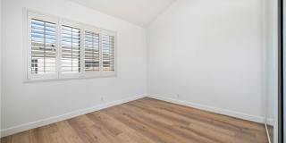 2524 Elden Avenue Gallery 14