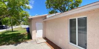 141 Northwest 10th Street Gallery 1