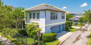 Stunningly Beautiful and Stylish Garage Apartment ~ Gallery 4
