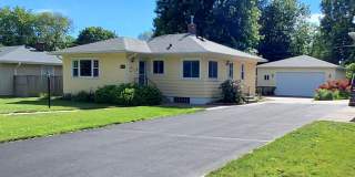 Nice 3 Bedroom 2 Bathroom house in Hudson Gallery 1