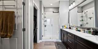 9339 Alondra Gallery 32