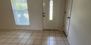 2819 Lawnwood Drive Gallery 15