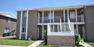 Bright 2BR/2BA Apartment Near Winter Springs Town Center – Available July 10th! Gallery 1
