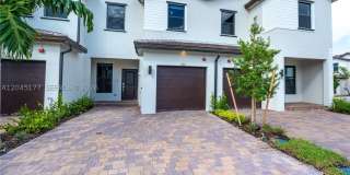 270 SW 159th Pl Gallery 1