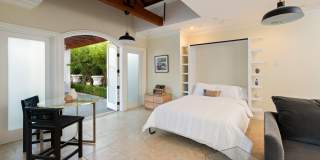 718 N Rodeo Dr Gallery 38