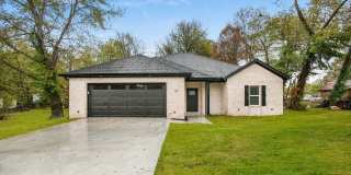Newer Split Floor plan Home!! Gallery 1