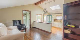 Fully Renovated 2-Bedroom Apartment – Locust Valley, NY Gallery 1