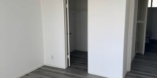t1045 Gallery 11