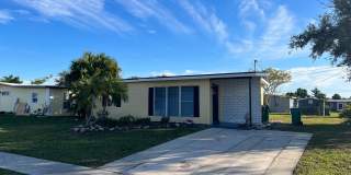 ** Annual ** 2 Bed / 1 Bath Single Family Home ** Conveniently Located ** $1,350 Gallery 8