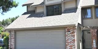 Beautifully Remodeled 3BR/2.5BA End-Unit Townhome in Prime Campbell Location! Move in ready! 347 W Rincon Ave #E Gallery 1