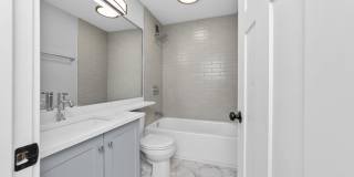 1220 N Lasalle Gallery 3