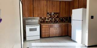 Three Bedroom Home in Kearns with very large detached garage! / Available now!! Gallery 1