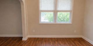 Spacious 4BR Rancher on Oversized Corner Lot – Central Air, Great Neighborhood Gallery 1