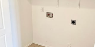 3-6 Month Rental, Amazing Water Front Property With Private Pool! Gallery 20