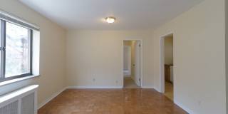 Normandy Apartments Gallery 18