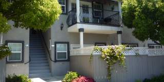 Spacious and Bright Oceanside Condo Spacious and Bright Oceanside Condo Gallery 1