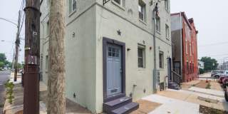 711 W THOMPSON Street Gallery 15