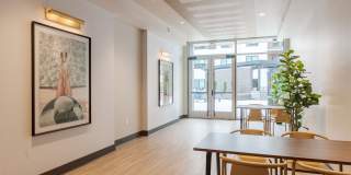 The Hudson Gallery 25