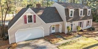 Beautiful home in the desirable Sandhurst South neighborhood Gallery 1