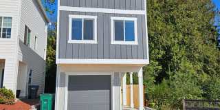 Beautiful, 2 bed, 2.5 bath townhouse in Silverdale Gallery 35