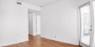 655 Columbia Street 313 Gallery 52
