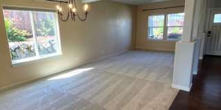 5Bd/2.5Ba Everett Home Gallery 6