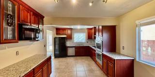 Two-story single-family house Gallery 6