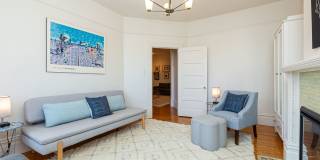 Castro: UNFURNISHED Top Floor Flat w/ Private Deck, W/D in unit & Garage Parking Gallery 29