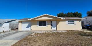 3 Beds | 1.5 Bath Home for Rent in Holiday Available Now! Gallery 1