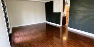 AVAILABLE NOW - Beautiful corner house in Webster Groves across the street from Avery Elementary! Gallery 9