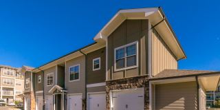 Overlook Exchange Gallery 32