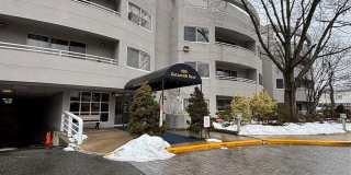 100 Cuttermill Road unit: 1B Gallery 1