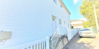 261 Wood Avenue Gallery 11