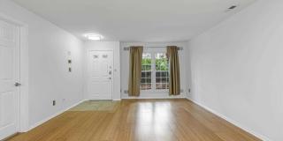 342 Village Court Gallery 6