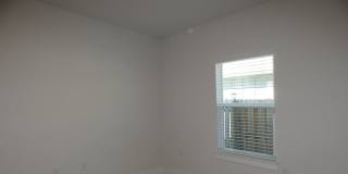 4-Bedroom Home - Community Pool Gallery 26