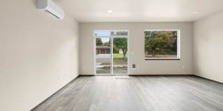 NEW Valley Townhome for rent Gallery 9