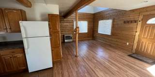 Century 21 Gold Rush - 2 bed, 1.5 bath (North Pole) Gallery 11