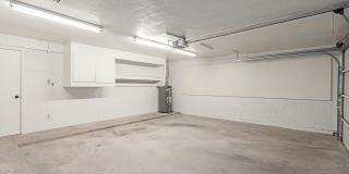 5537 N 71st Street Gallery 32