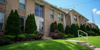 Woodmere Gallery 37