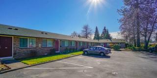 Meadowlark Apartments Gallery 6