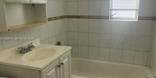 3670 SW 10th St Gallery 9