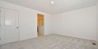 Contemporary Townhome in North CO Springs Gallery 19