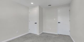 1001 Norwood Avenue Gallery 21