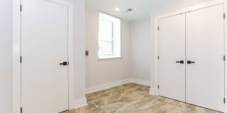 820 N 40th Street Gallery 23