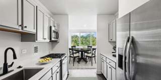 RiverHouse Gallery 7