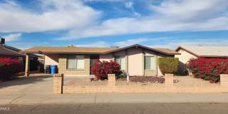 9002 W Roma Avenue Gallery 1