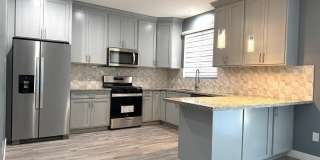 1406 E Cinnabar Avenue Gallery 3