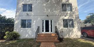 1853 SW 17th St Gallery 1